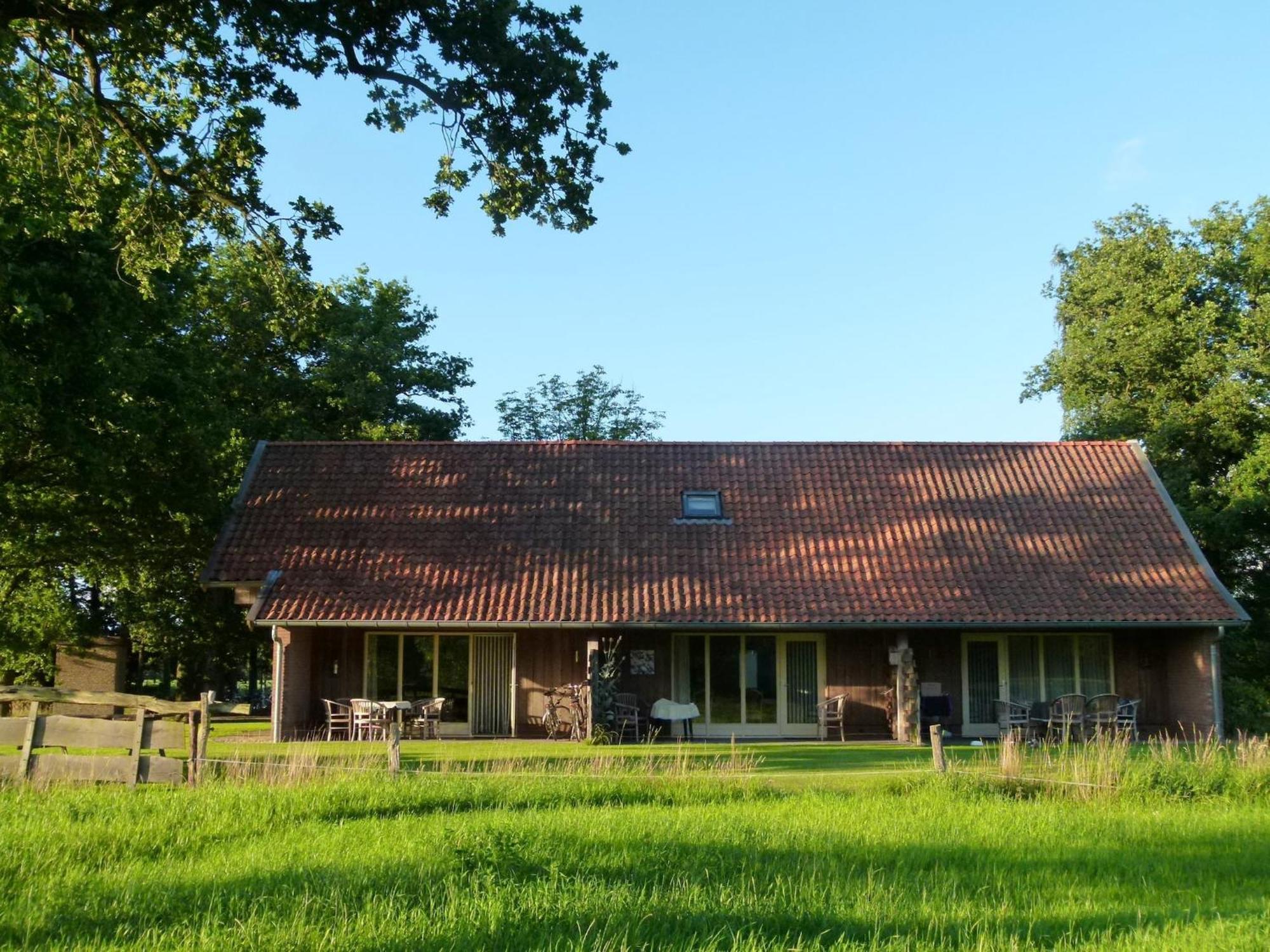 Holiday Home In Geesteren With Roof Terrace Garden Furniture Exteriér fotografie